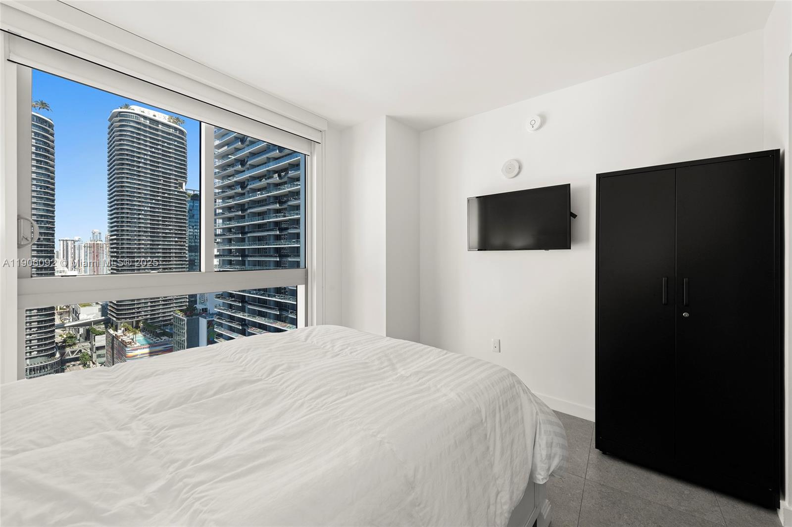 1100 S Miami Ave #2910, Miami FL 33130