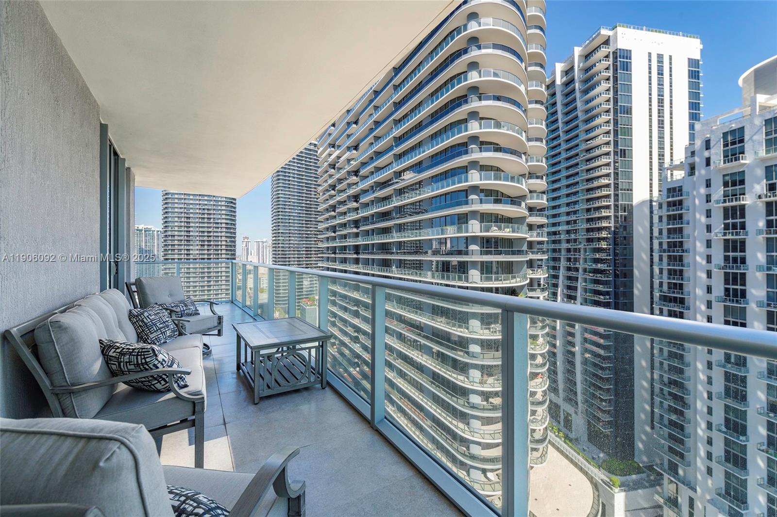 1100 S Miami Ave #2910, Miami FL 33130