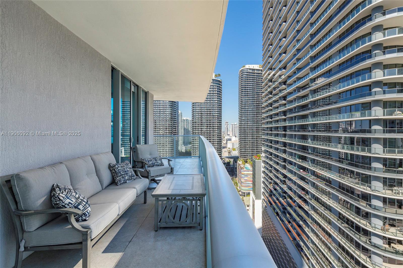 1100 S Miami Ave #2910, Miami FL 33130