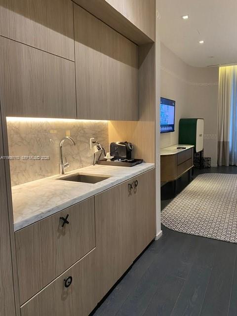 801 S Miami Ave #604, Miami FL 33130
