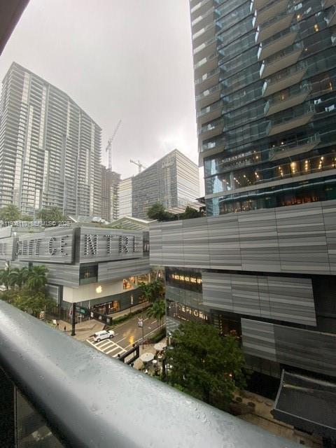 801 S Miami Ave #604, Miami FL 33130