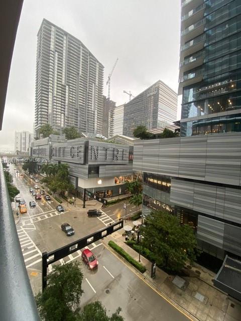 801 S Miami Ave #604, Miami FL 33130