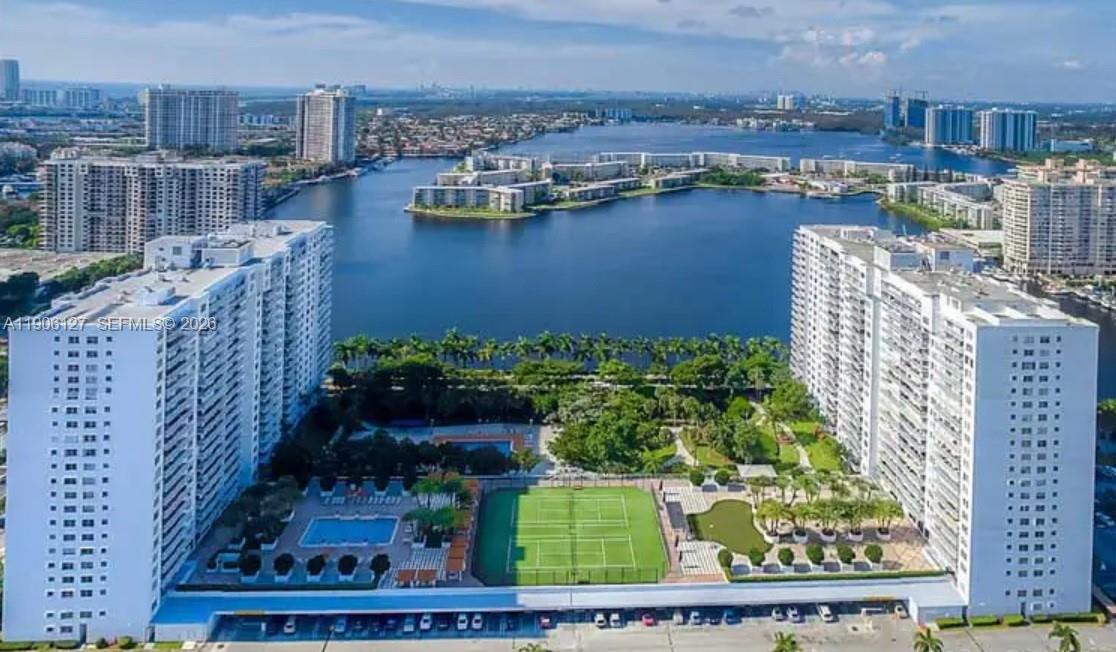 2801 NE 183rd St #1516W, Aventura FL 33160
