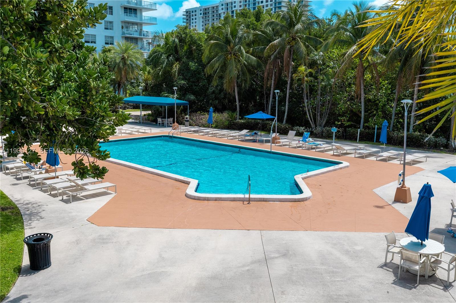 2801 NE 183rd St #1516W, Aventura FL 33160