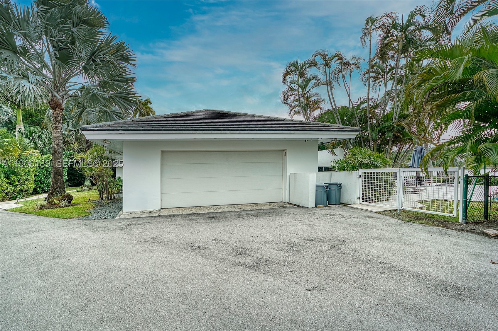 415 Rovino Ave, Coral Gables FL 33156