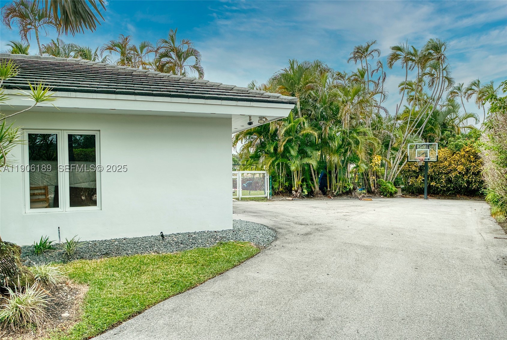 415 Rovino Ave, Coral Gables FL 33156