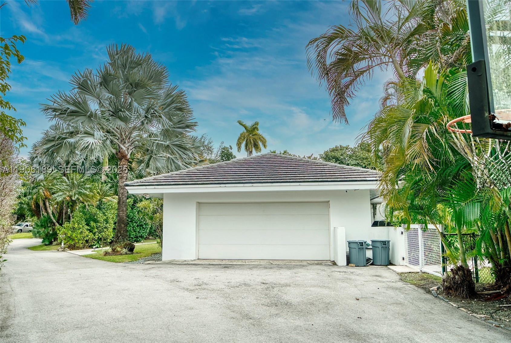415 Rovino Ave, Coral Gables FL 33156