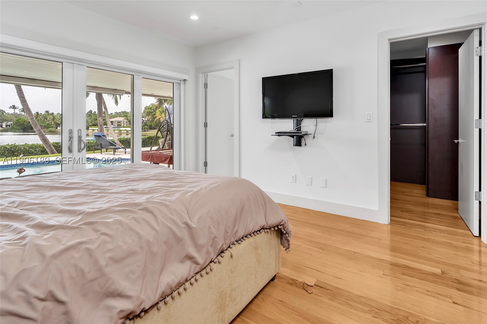 415 Rovino Ave, Coral Gables FL 33156