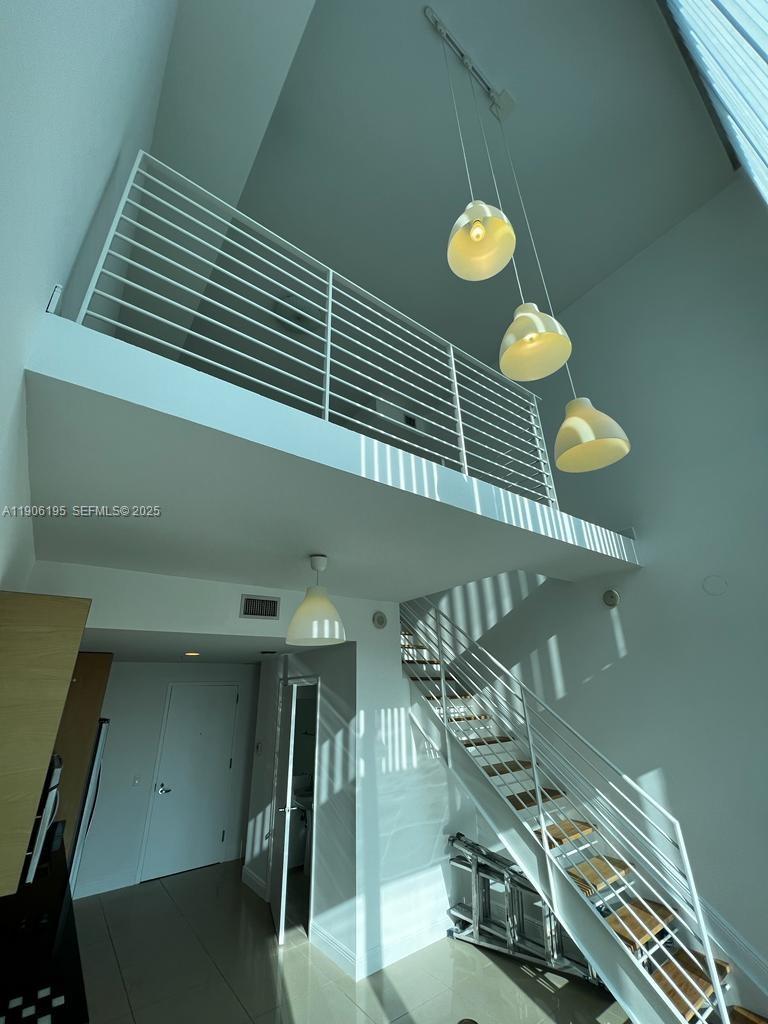 60 SW 13th St #3003, Miami FL 33130