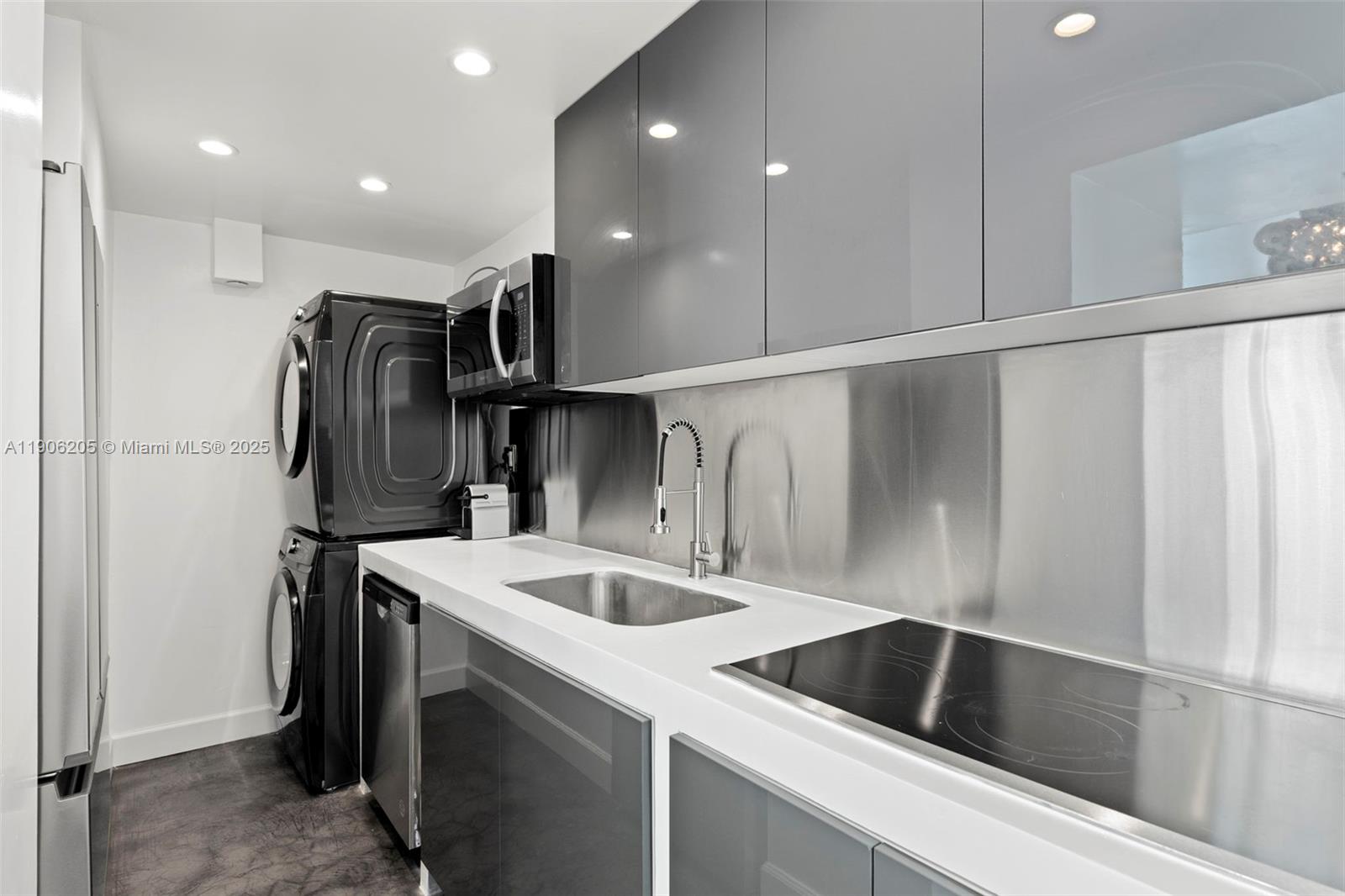 1000 West Ave #1029, Miami Beach FL 33139