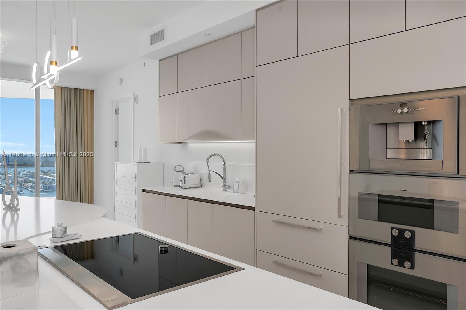 16901 Collins Ave #3203, Sunny Isles Beach FL 33160