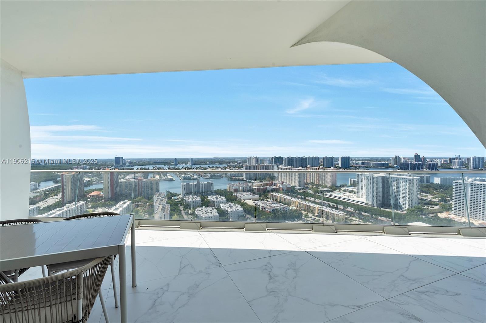16901 Collins Ave #3203, Sunny Isles Beach FL 33160