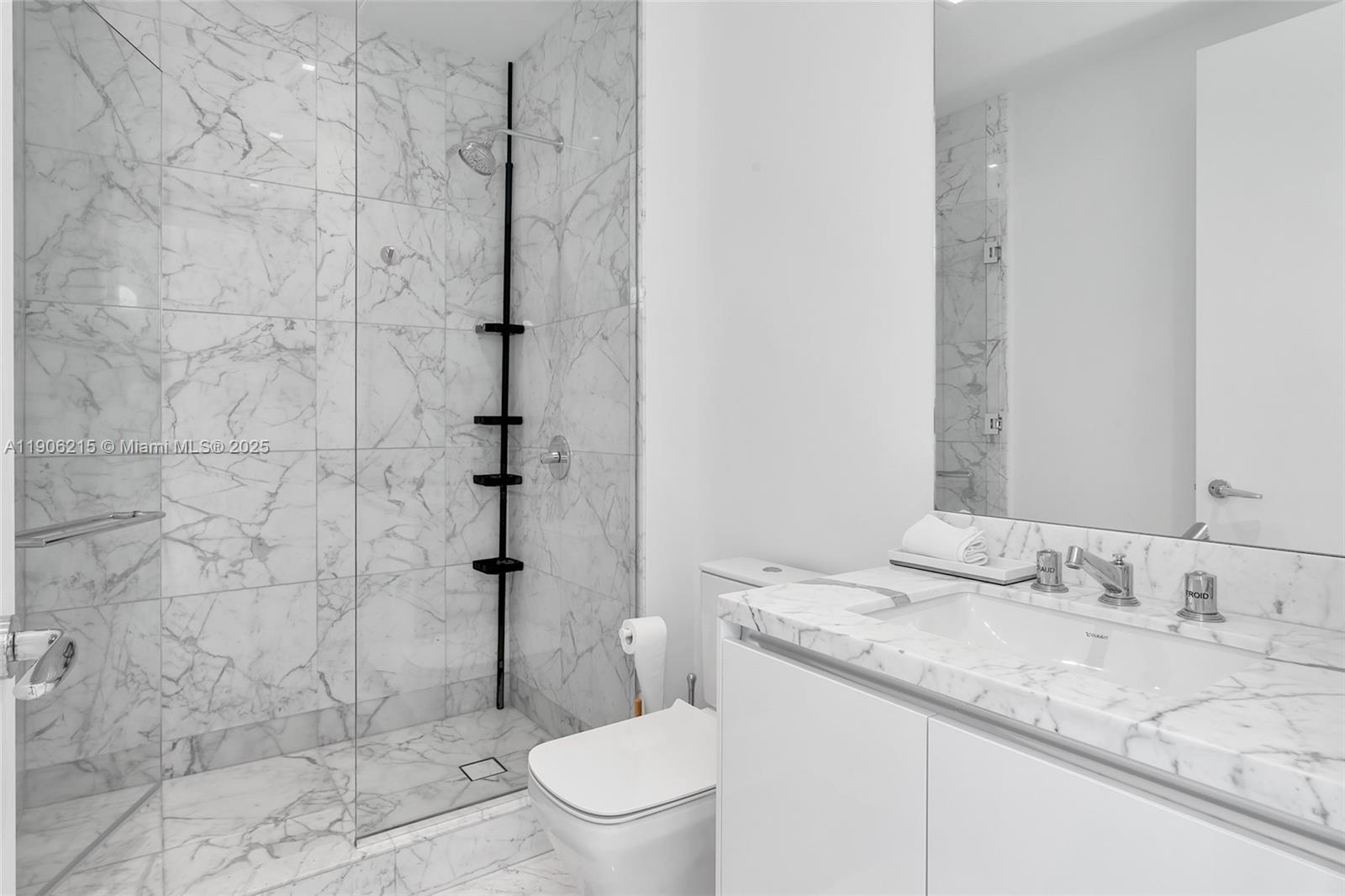 16901 Collins Ave #3203, Sunny Isles Beach FL 33160