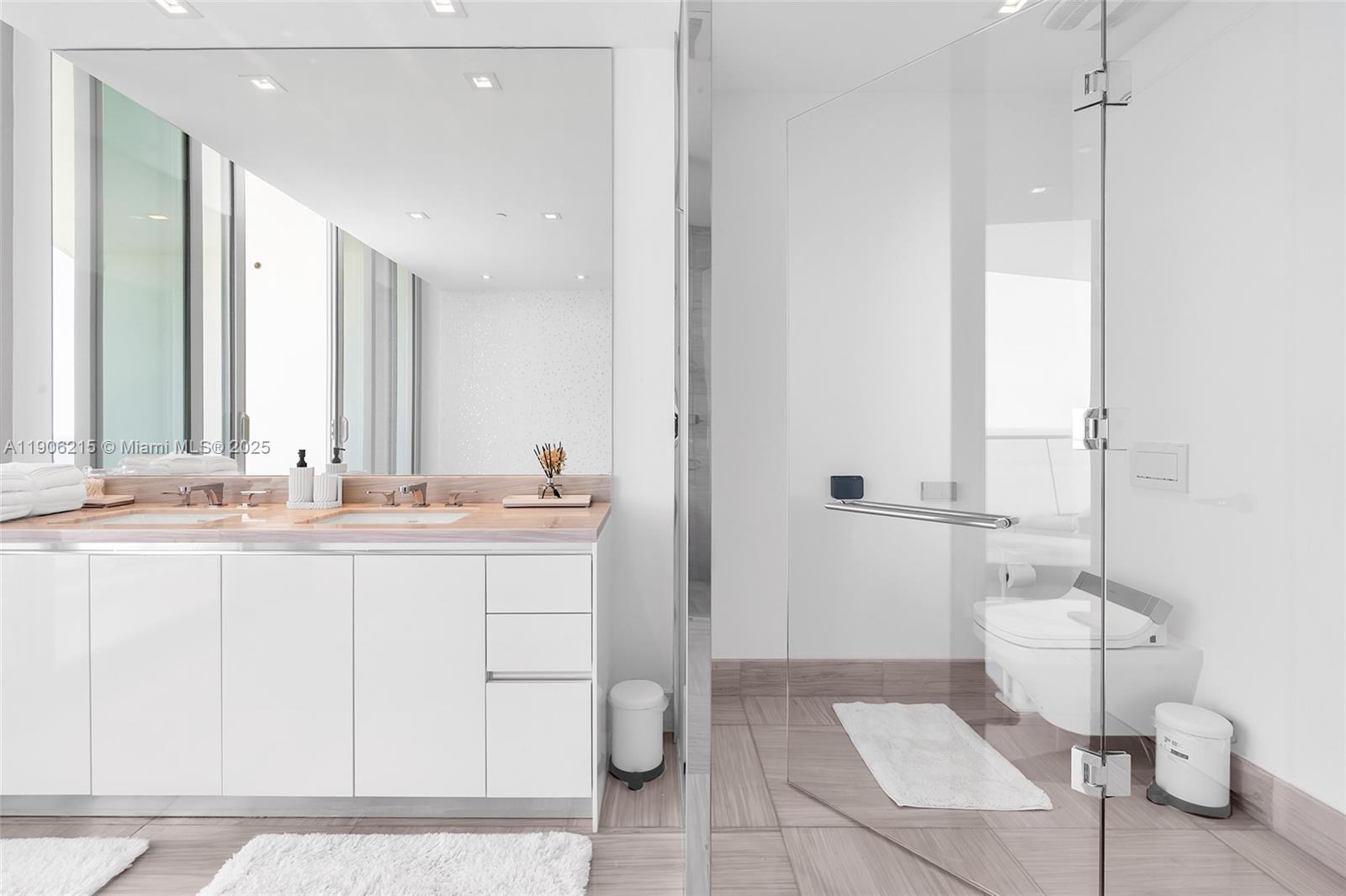 16901 Collins Ave #3203, Sunny Isles Beach FL 33160