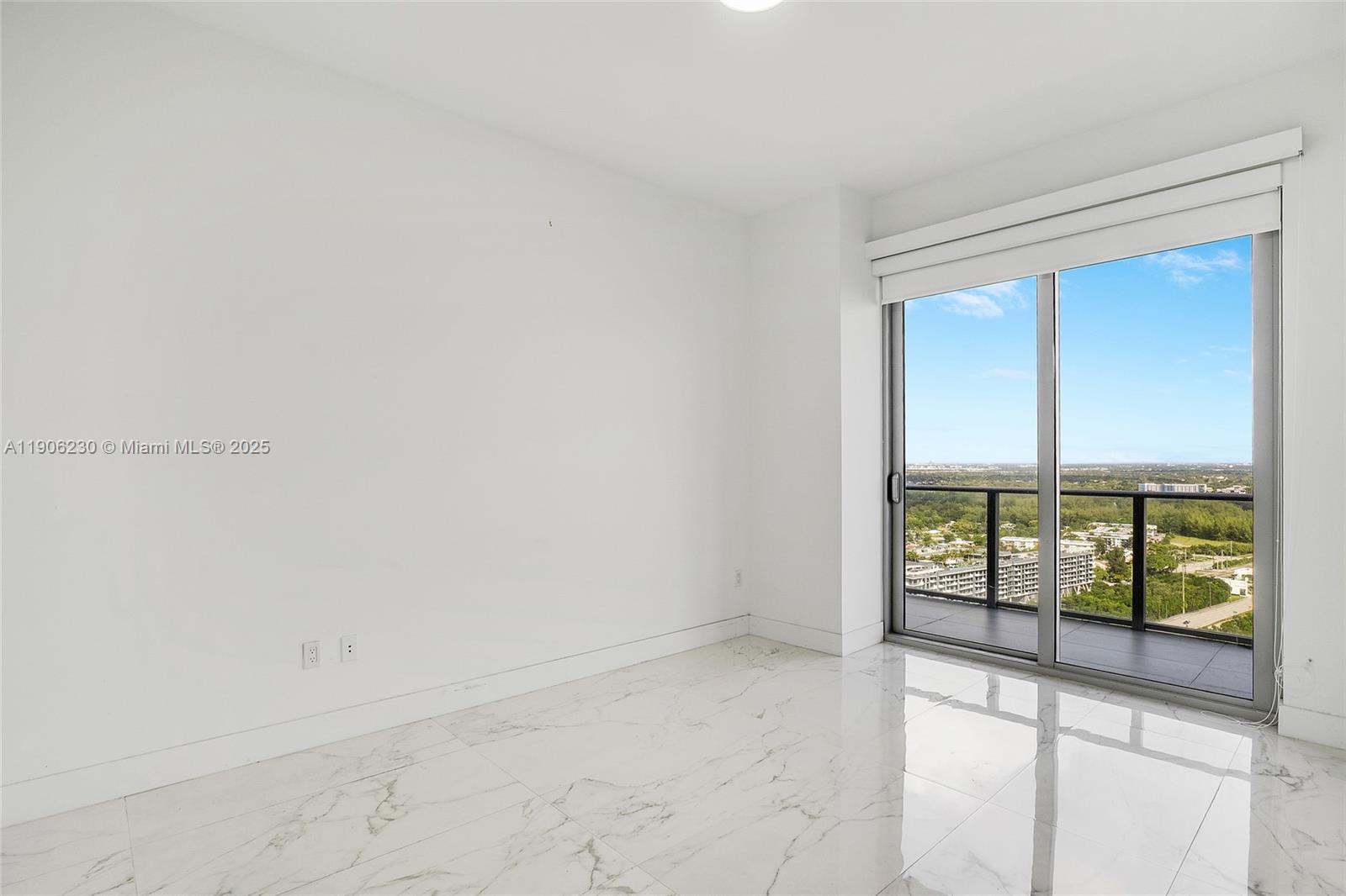 16385 Biscayne Blvd #3202, North Miami Beach FL 33160