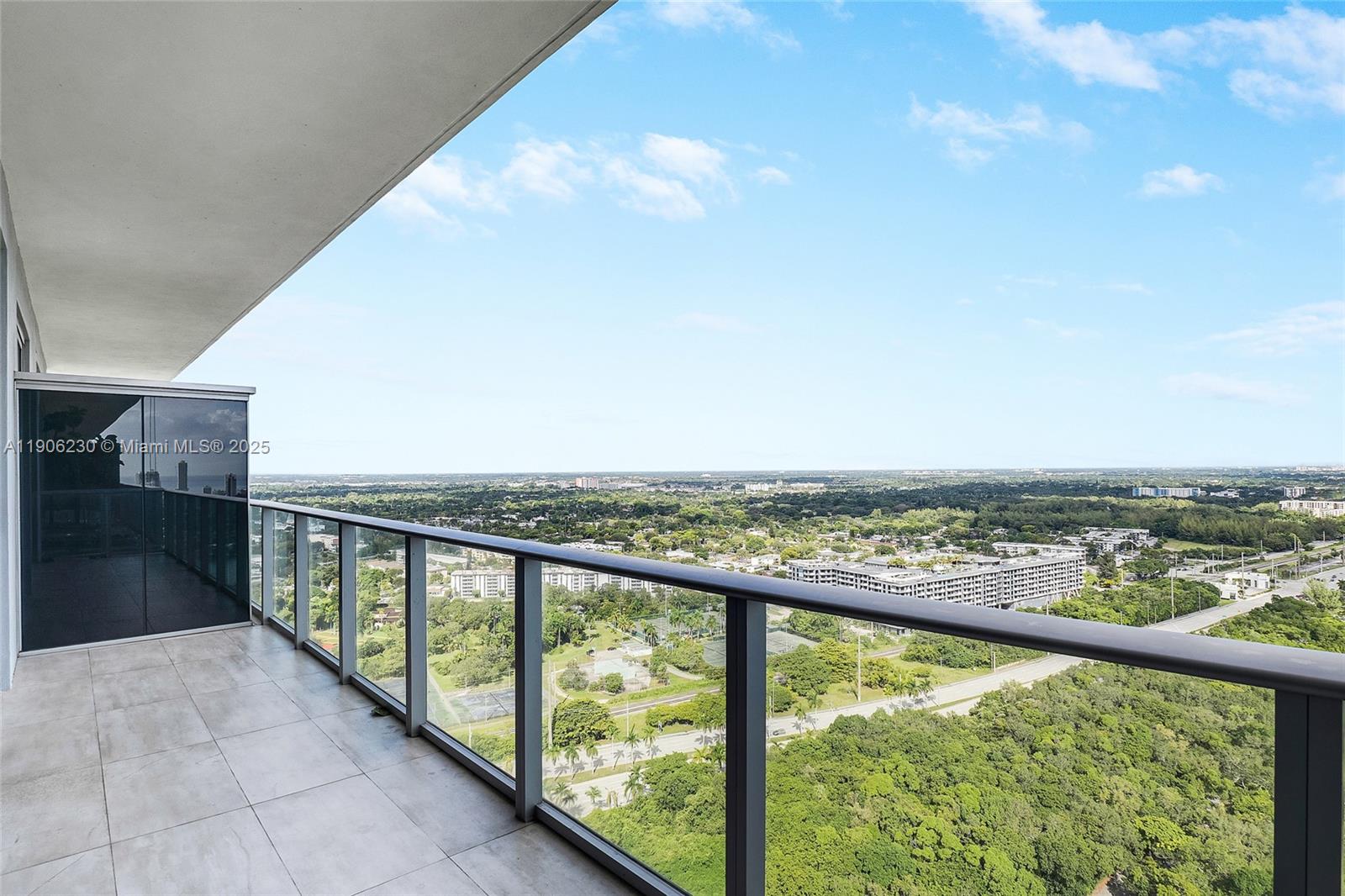 16385 Biscayne Blvd #3202, North Miami Beach FL 33160