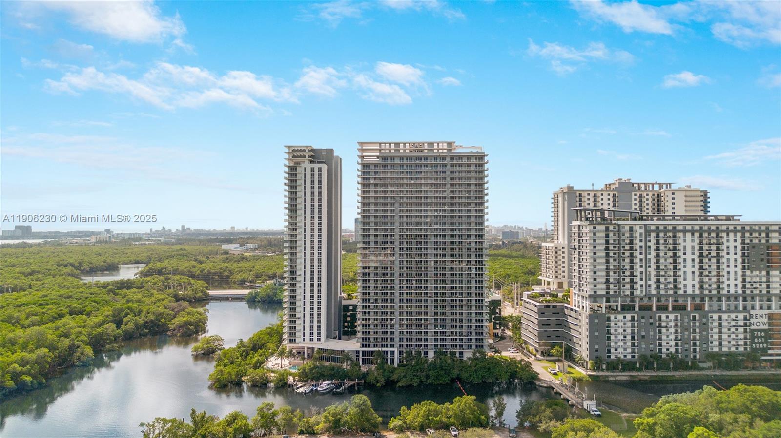16385 Biscayne Blvd #3202, North Miami Beach FL 33160
