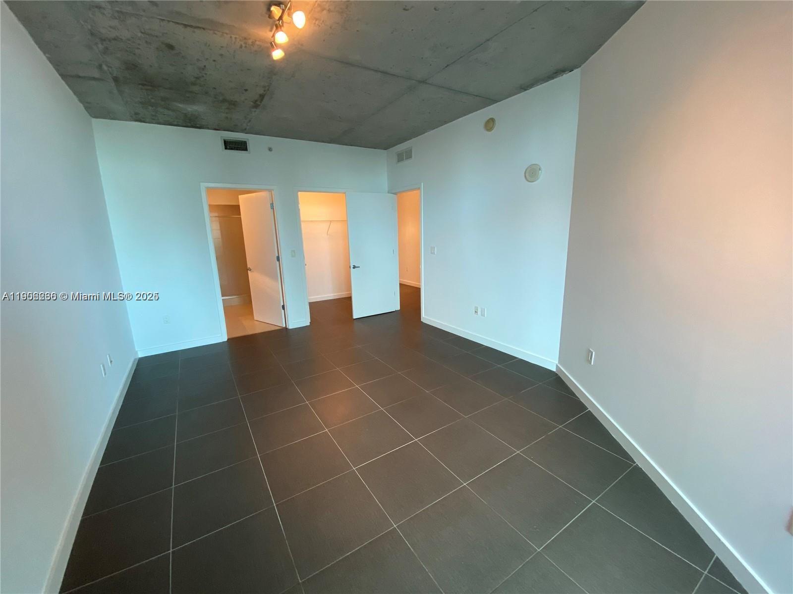 3301 NE 1st Ave #H1806, Miami FL 33137