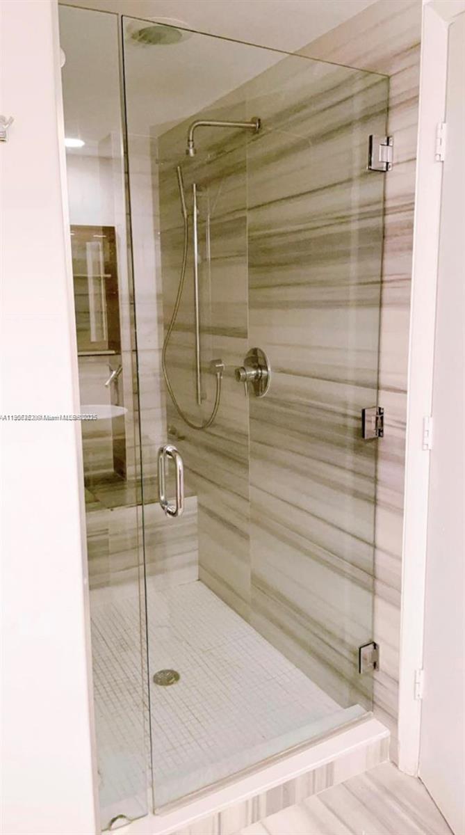 495 Brickell Ave #1606, Miami FL 33131
