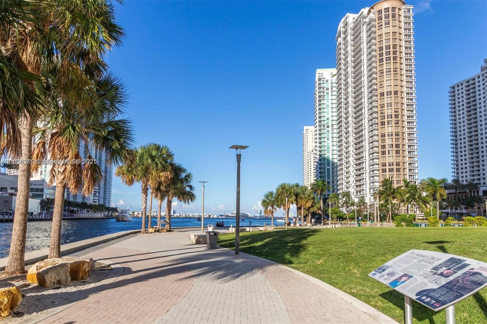 495 Brickell Ave #1606, Miami FL 33131