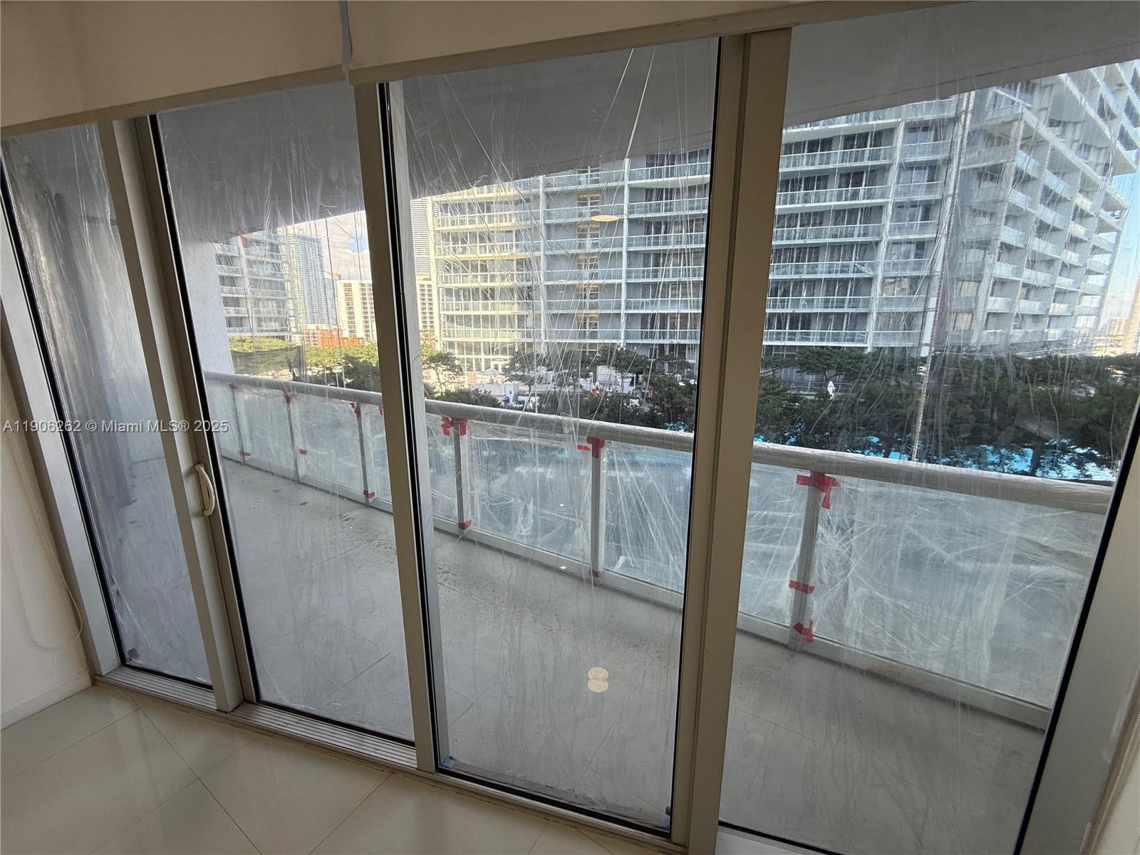 495 Brickell Ave #1606, Miami FL 33131