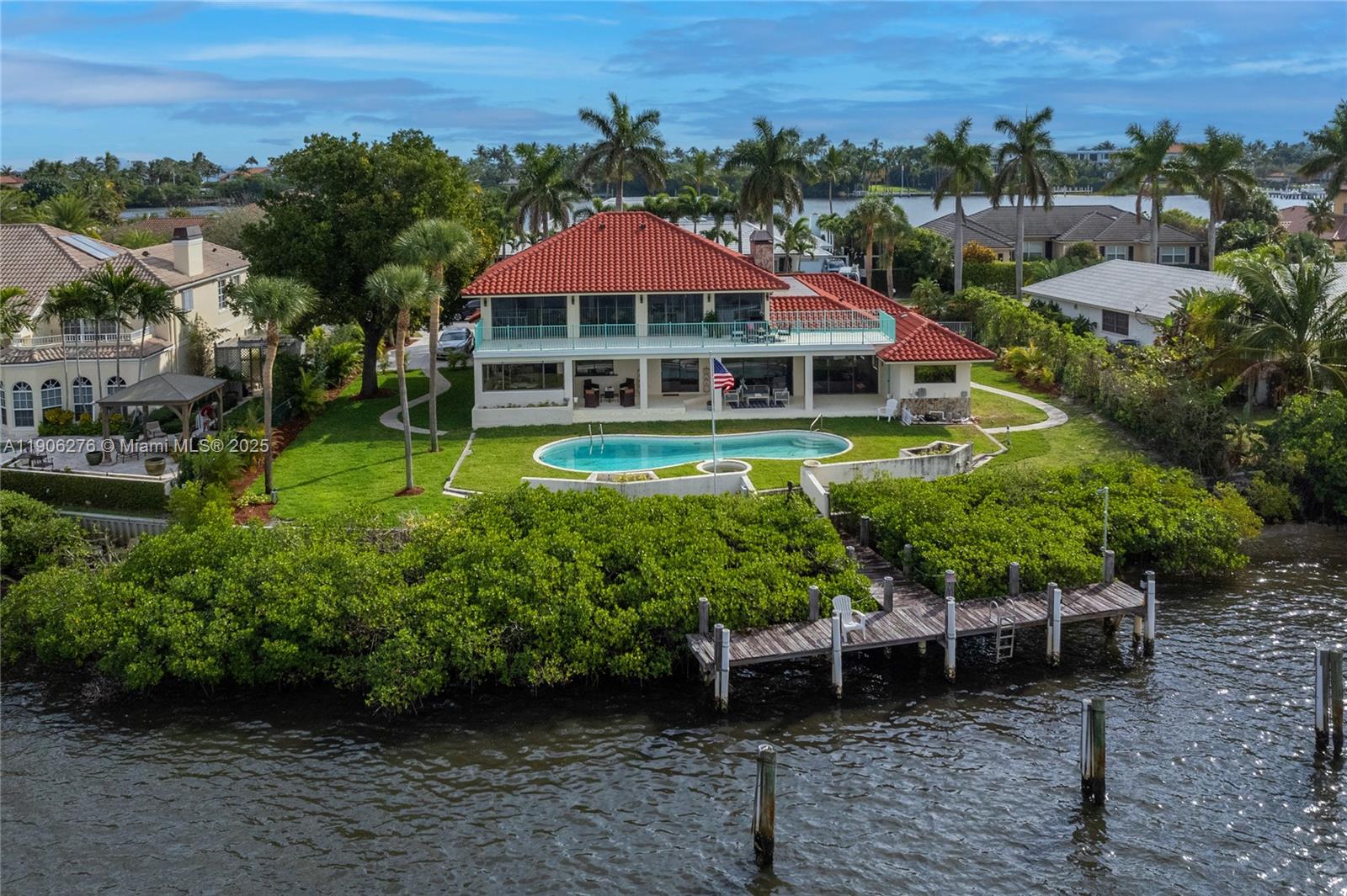 1635 Lands End Rd, Manalapan FL 33462