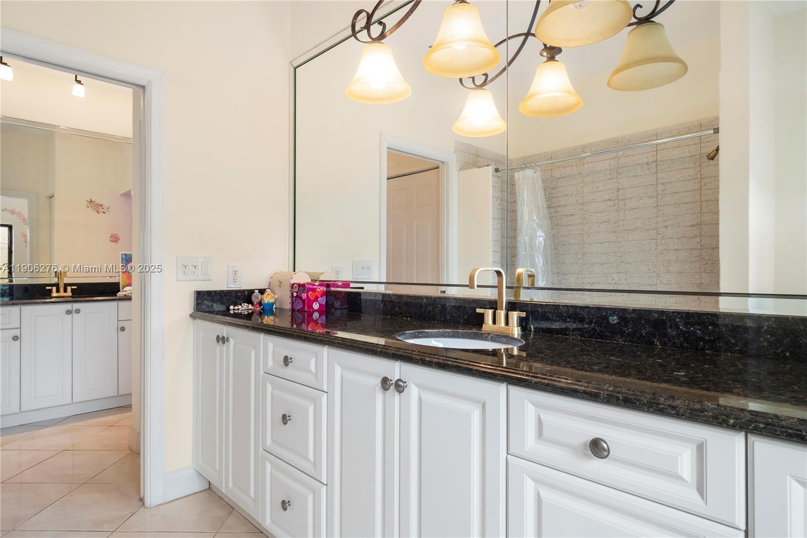 1635 Lands End Rd, Manalapan FL 33462