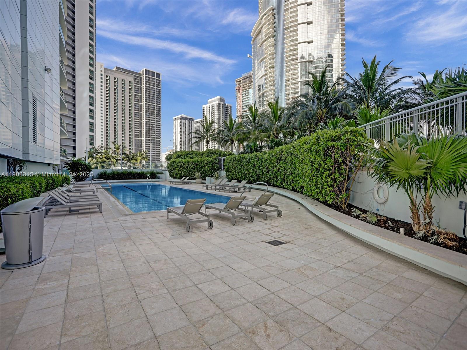 900 Biscayne Blvd #501, Miami FL 33132