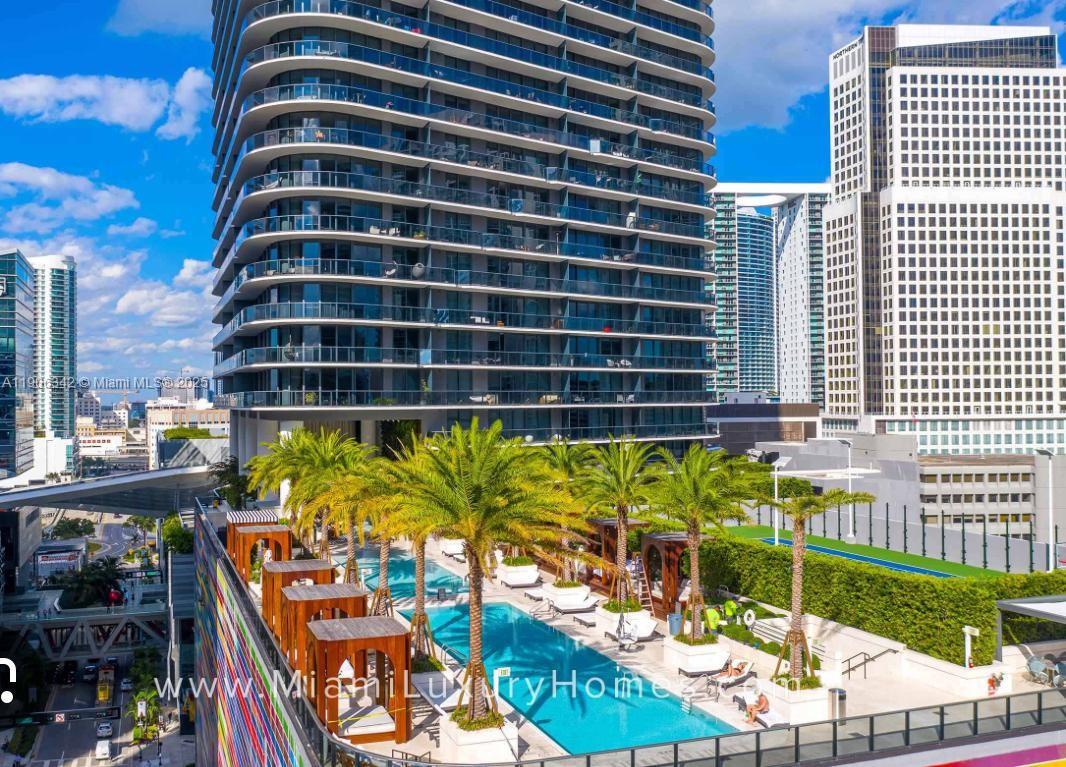 801 S Miami Ave #1803, Miami FL 33130