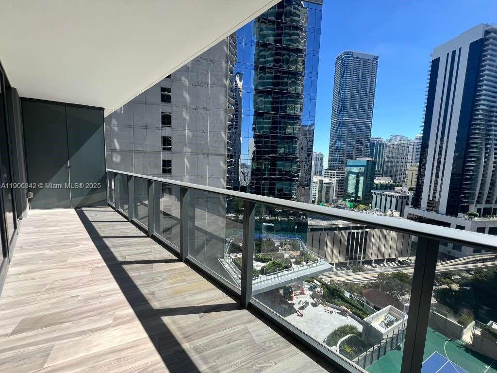 801 S Miami Ave #1803, Miami FL 33130