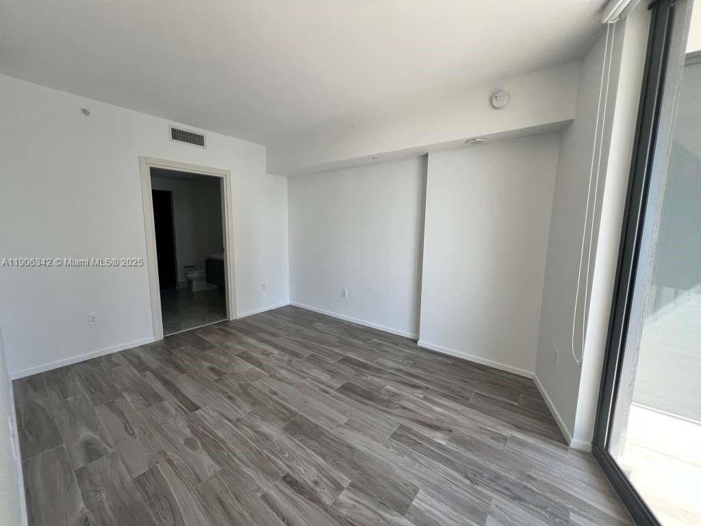 801 S Miami Ave #1803, Miami FL 33130
