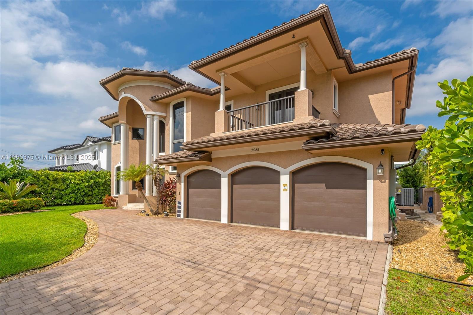 2085 Keystone Blvd, North Miami FL 33181