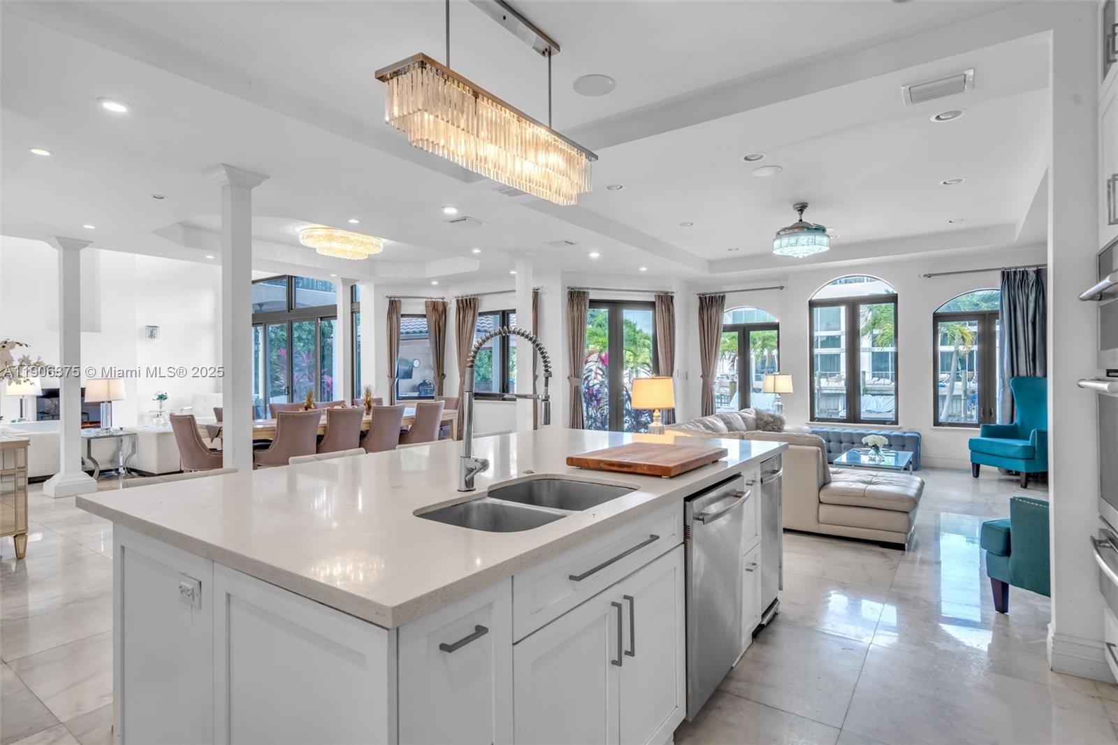 2085 Keystone Blvd, North Miami FL 33181