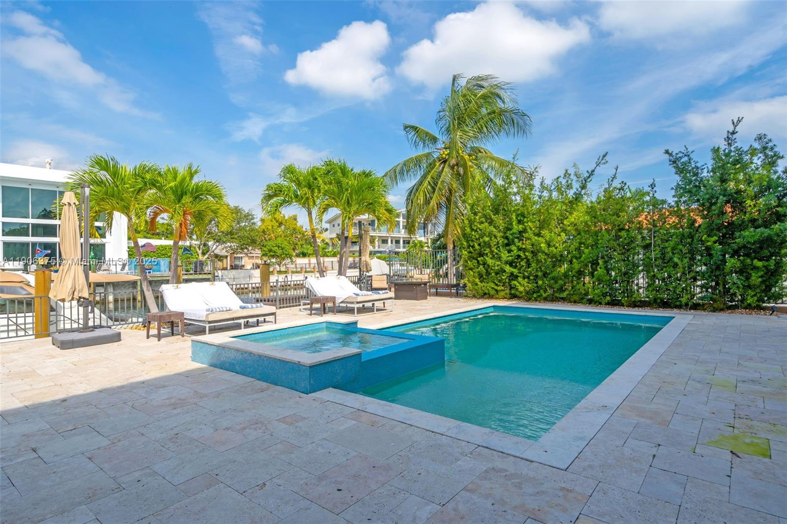 2085 Keystone Blvd, North Miami FL 33181