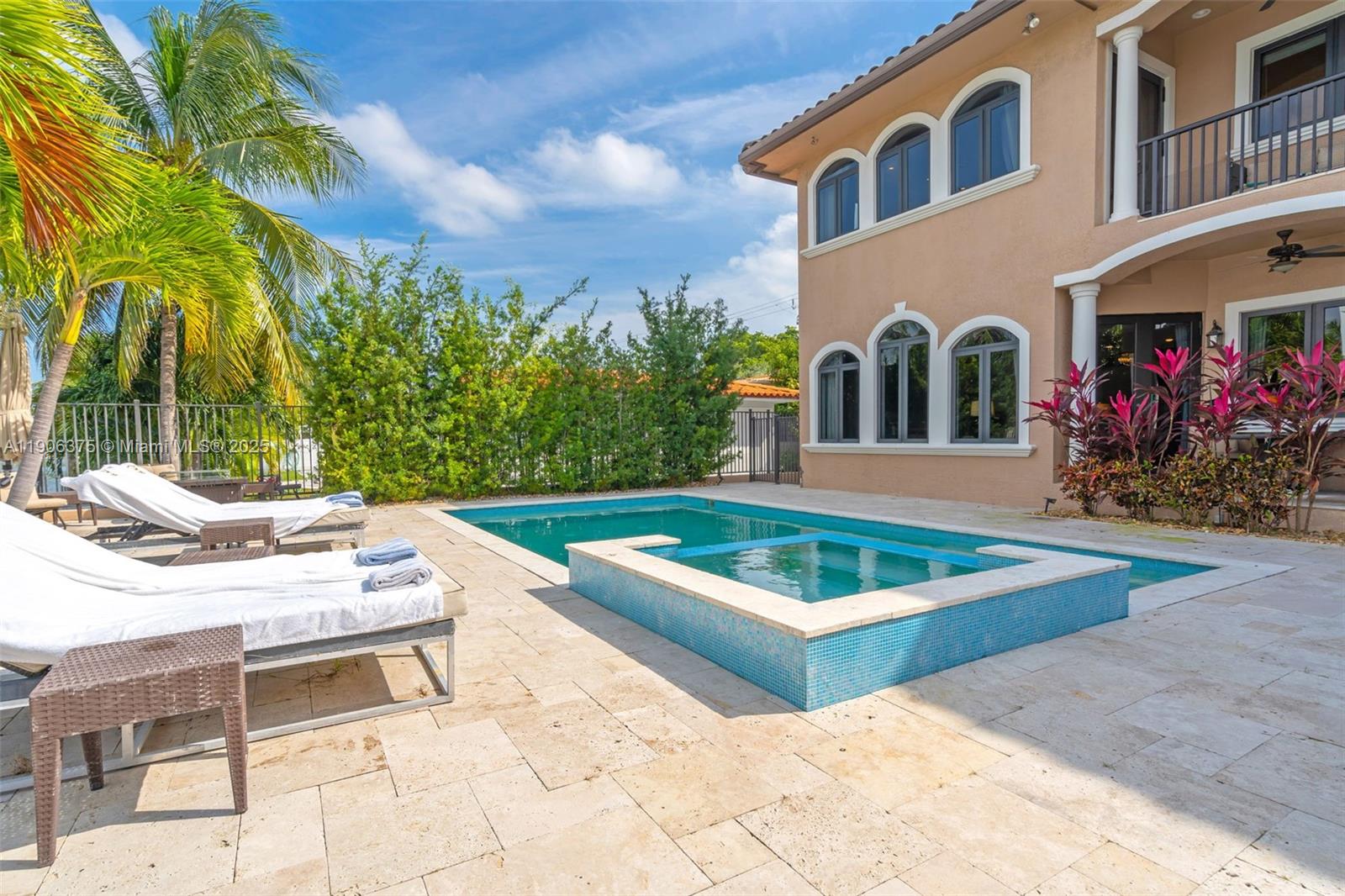 2085 Keystone Blvd, North Miami FL 33181