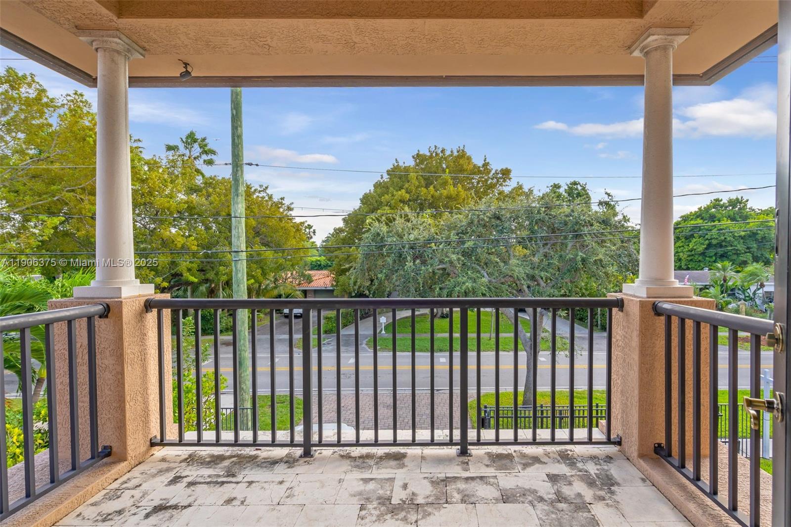 2085 Keystone Blvd, North Miami FL 33181