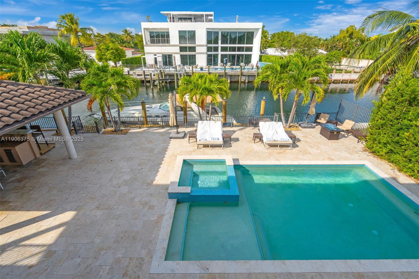 2085 Keystone Blvd, North Miami FL 33181