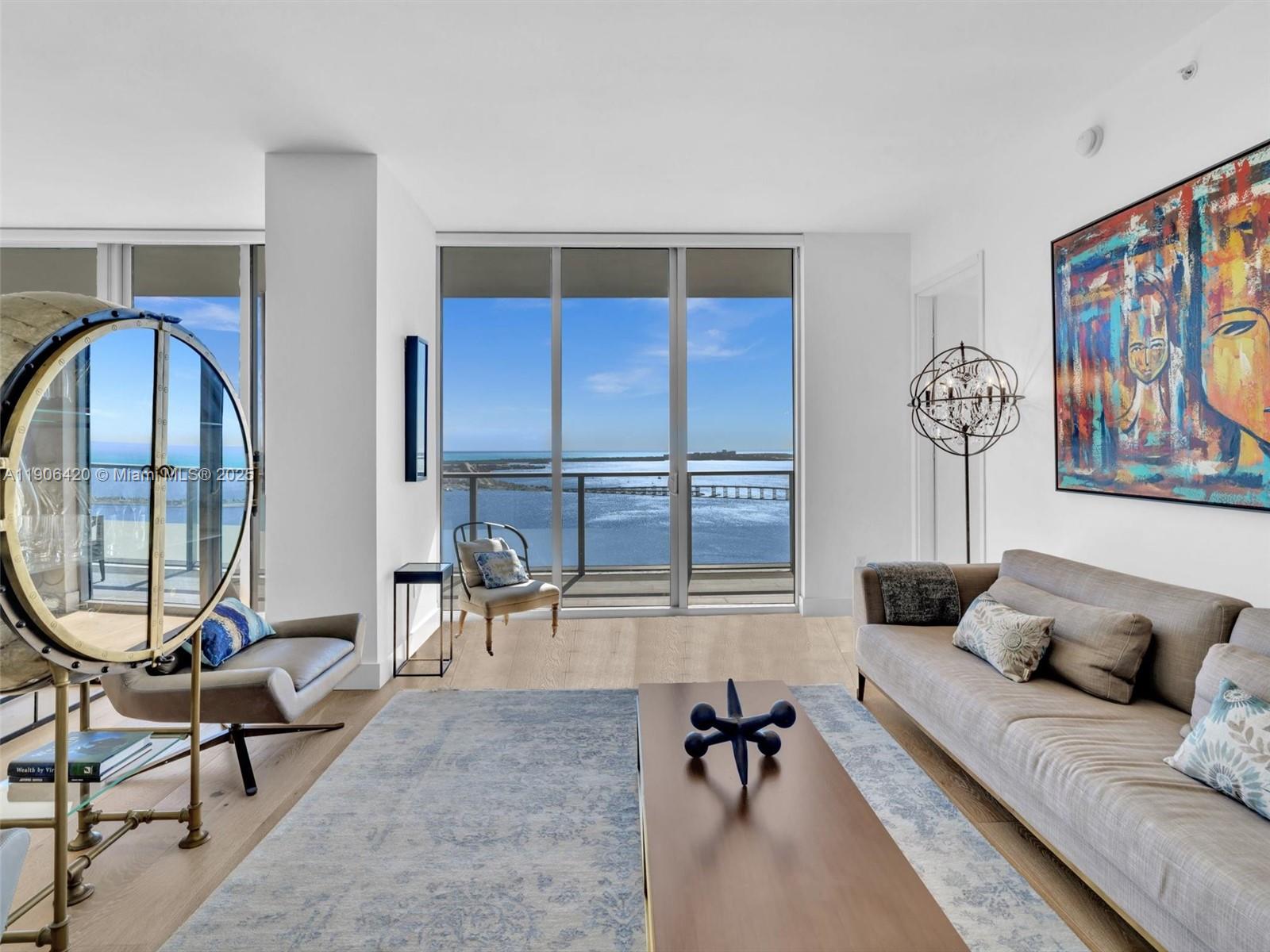 1300 Brickell Bay Dr #4202, Miami FL 33131