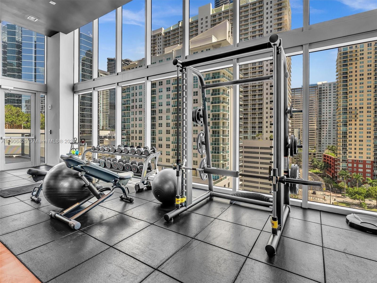 1300 Brickell Bay Dr #4202, Miami FL 33131