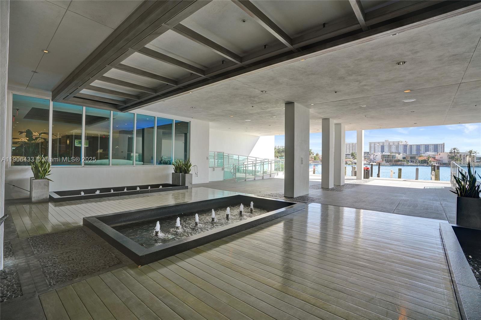 400 Sunny Isles Blvd #116, Sunny Isles Beach FL 33160