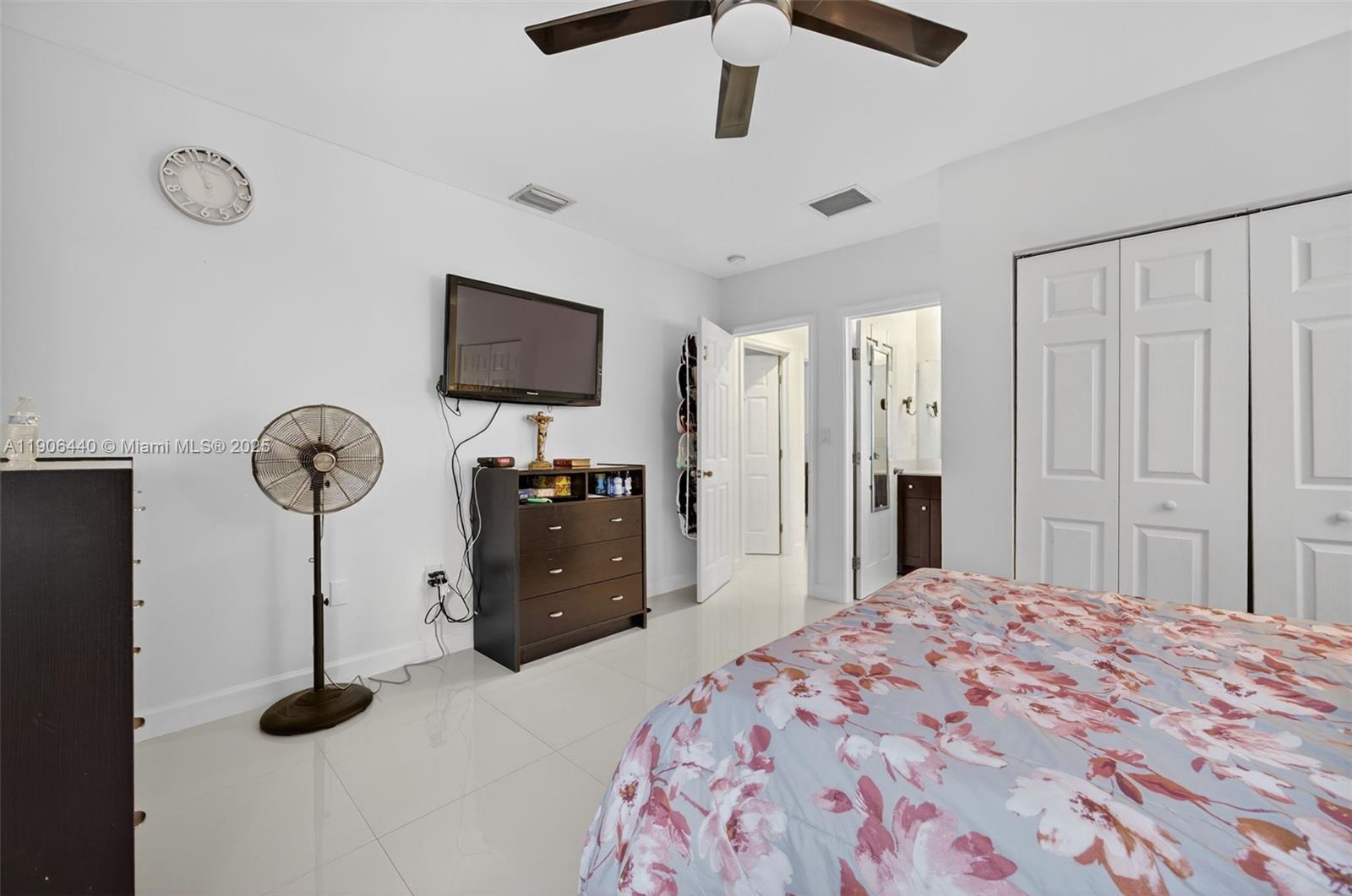 344 SW 3rd St, Florida City FL 33034