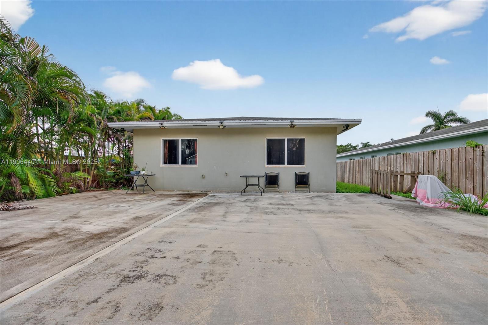344 SW 3rd St, Florida City FL 33034