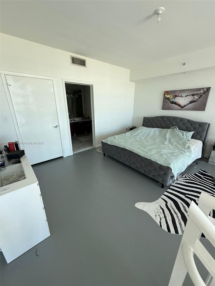 253 NE 2nd St #632, Miami FL 33132