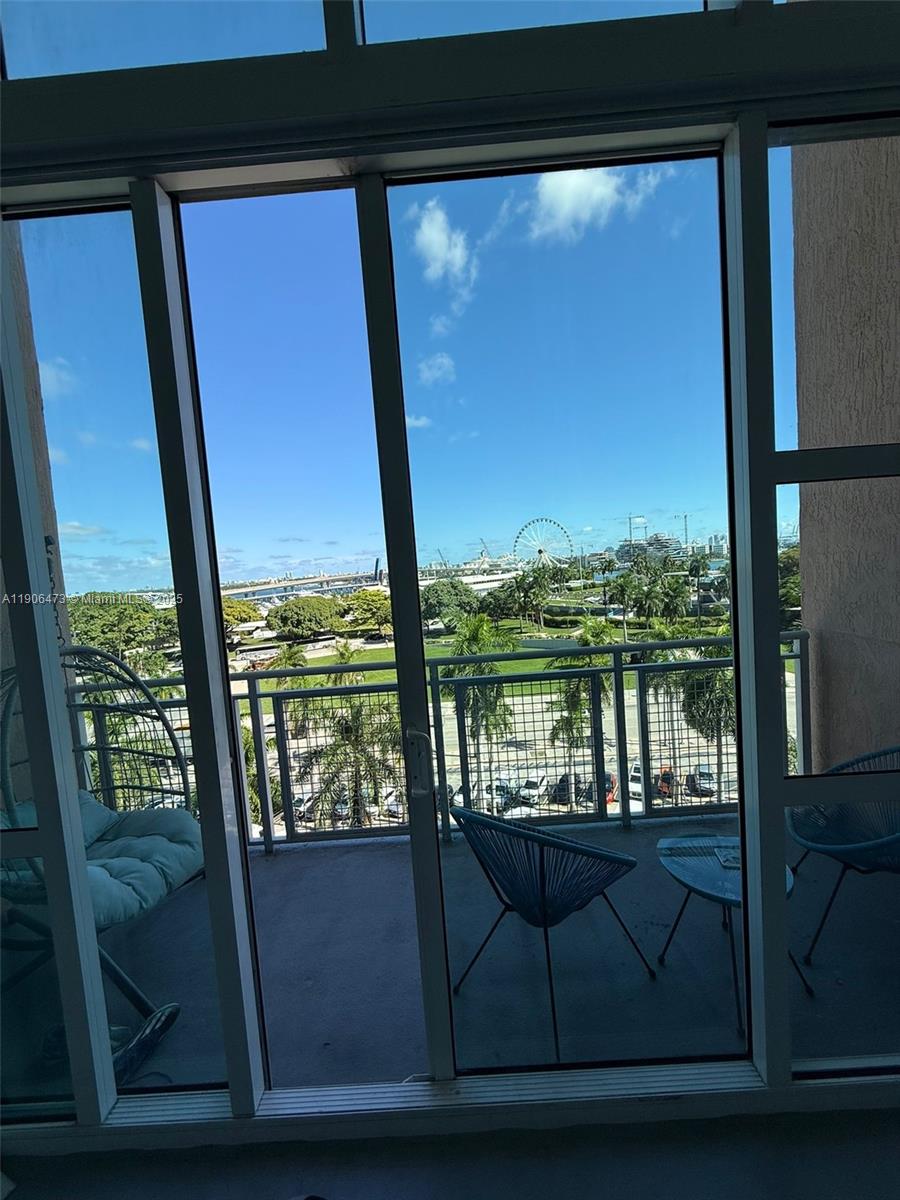 253 NE 2nd St #632, Miami FL 33132