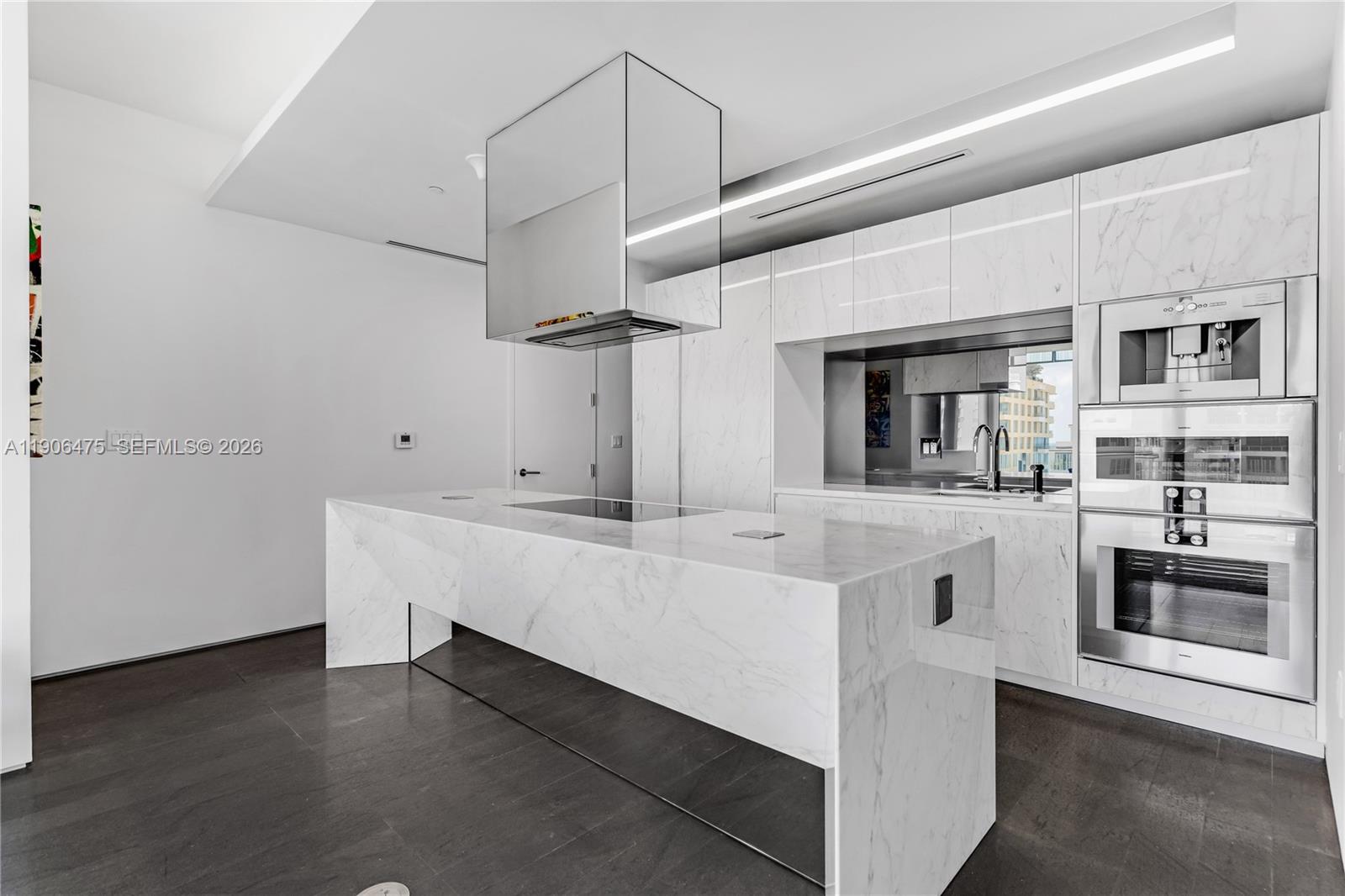 120 Ocean Dr #700, Miami Beach FL 33139