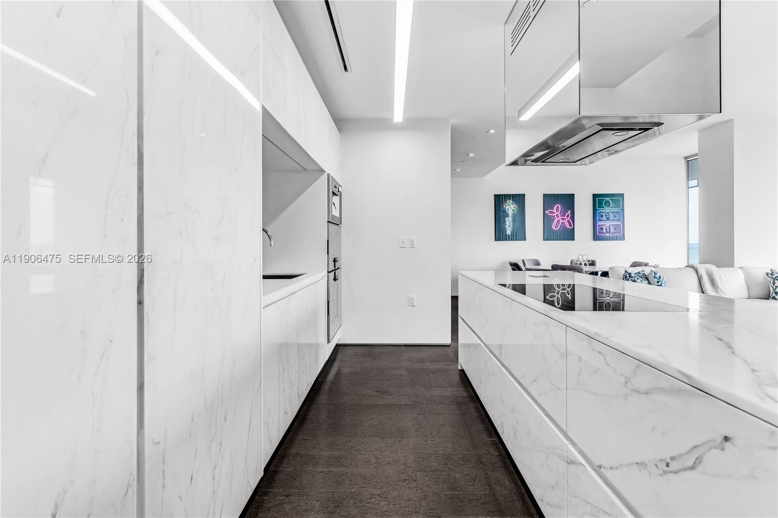 120 Ocean Dr #700, Miami Beach FL 33139