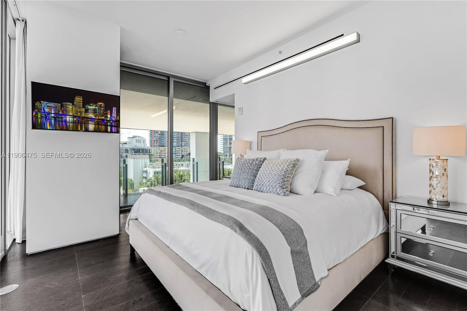 120 Ocean Dr #700, Miami Beach FL 33139