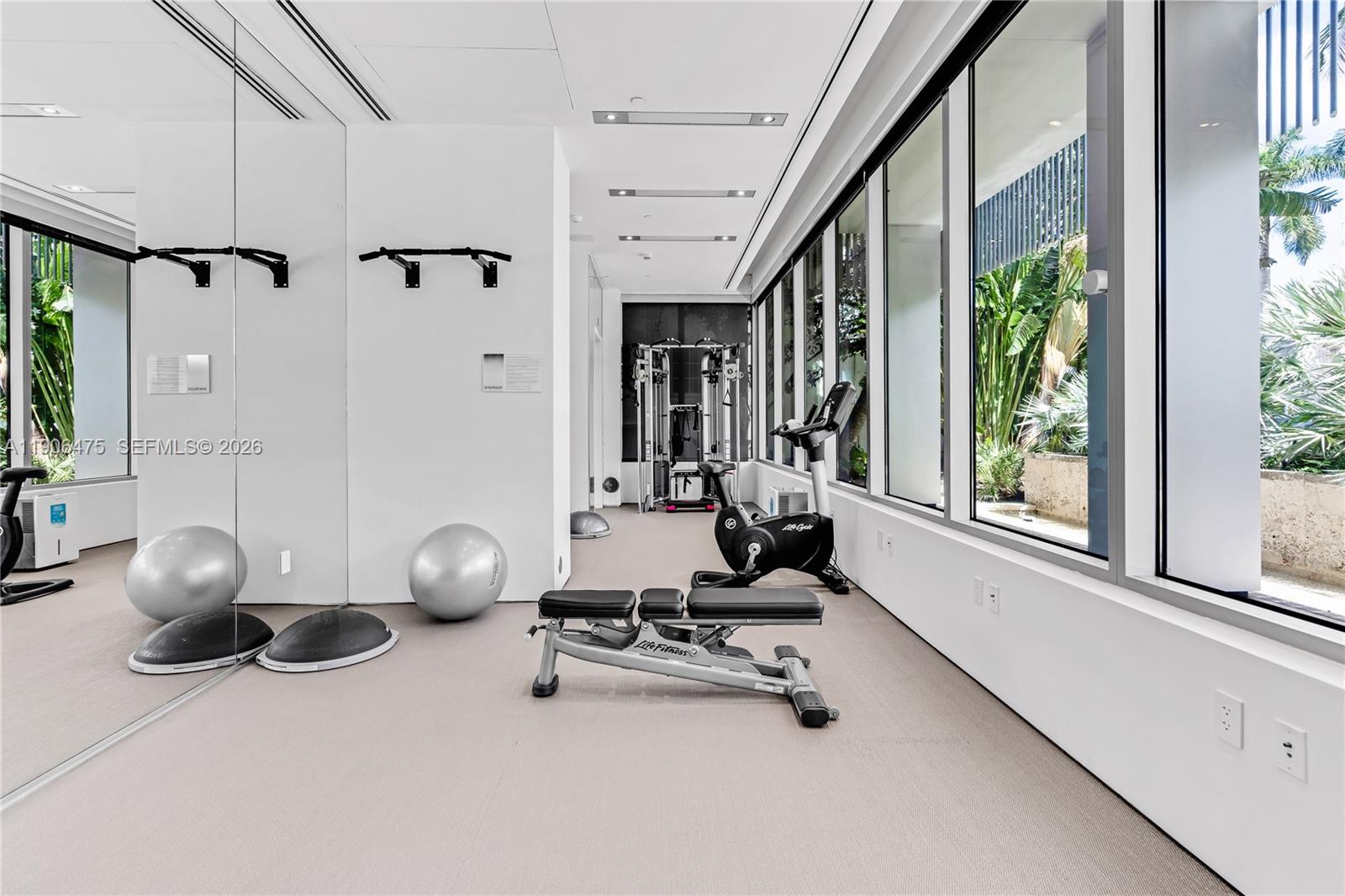 120 Ocean Dr #700, Miami Beach FL 33139