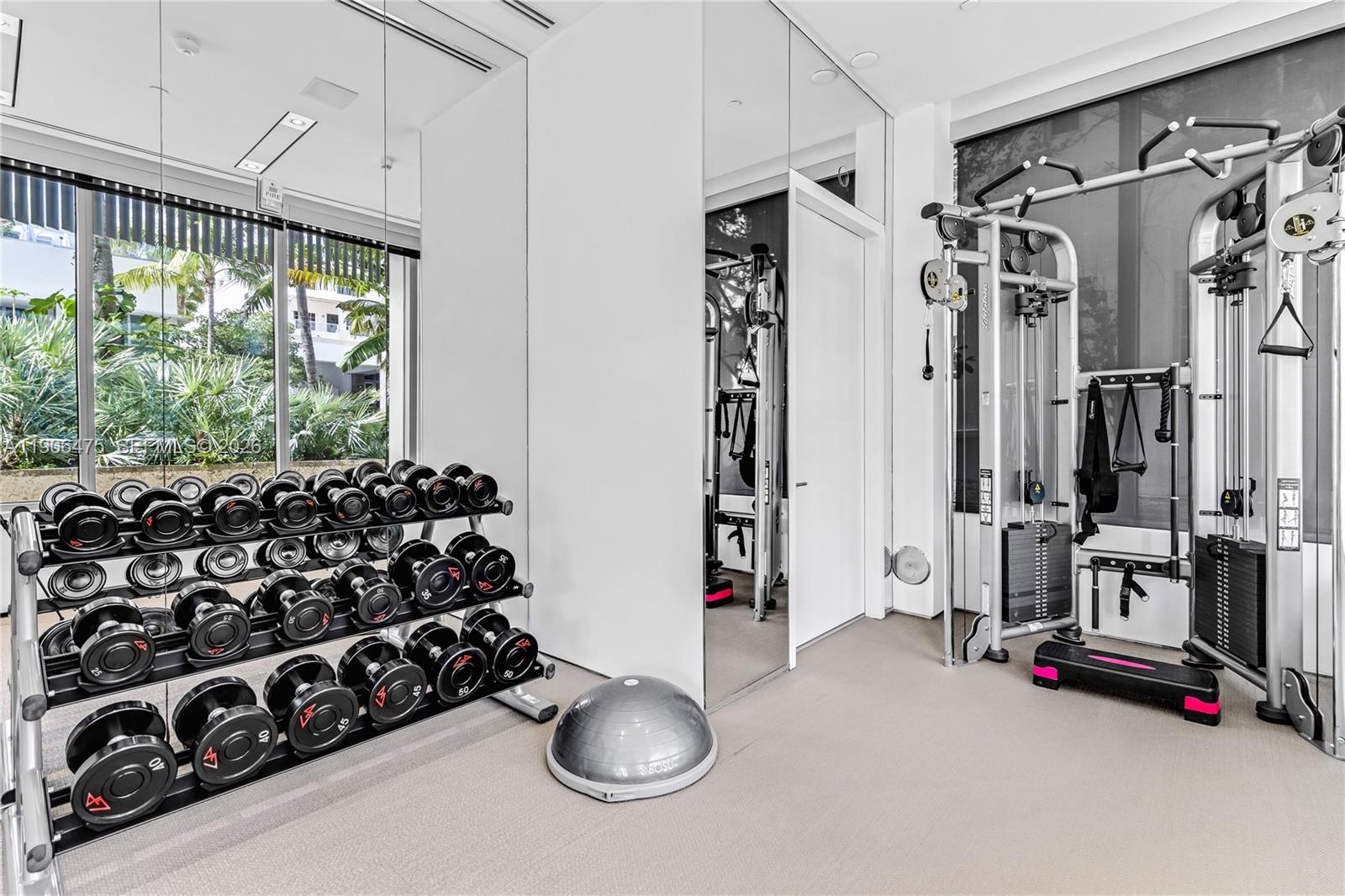 120 Ocean Dr #700, Miami Beach FL 33139