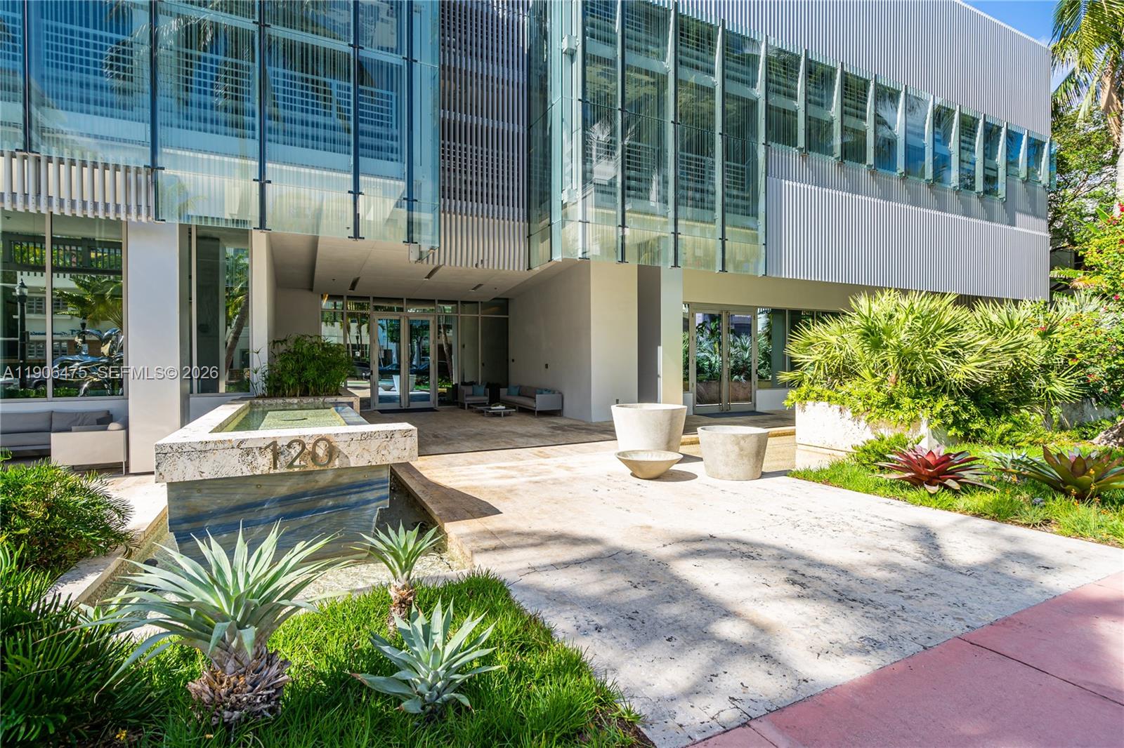 120 Ocean Dr #700, Miami Beach FL 33139